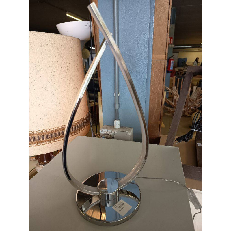 LAMPE A POSER LED