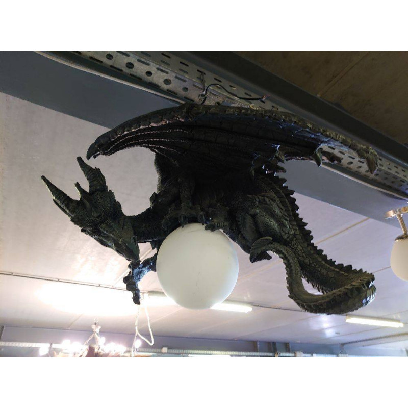 LUSTRE  DRAGON