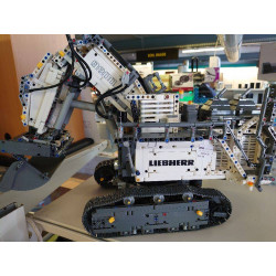 LEGO TECHNICS 42100