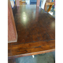 TABLE SAM FONCEE