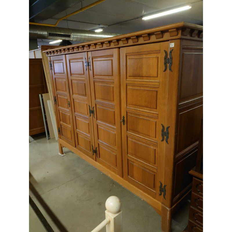 GARDE ROBE RUSTIQUE