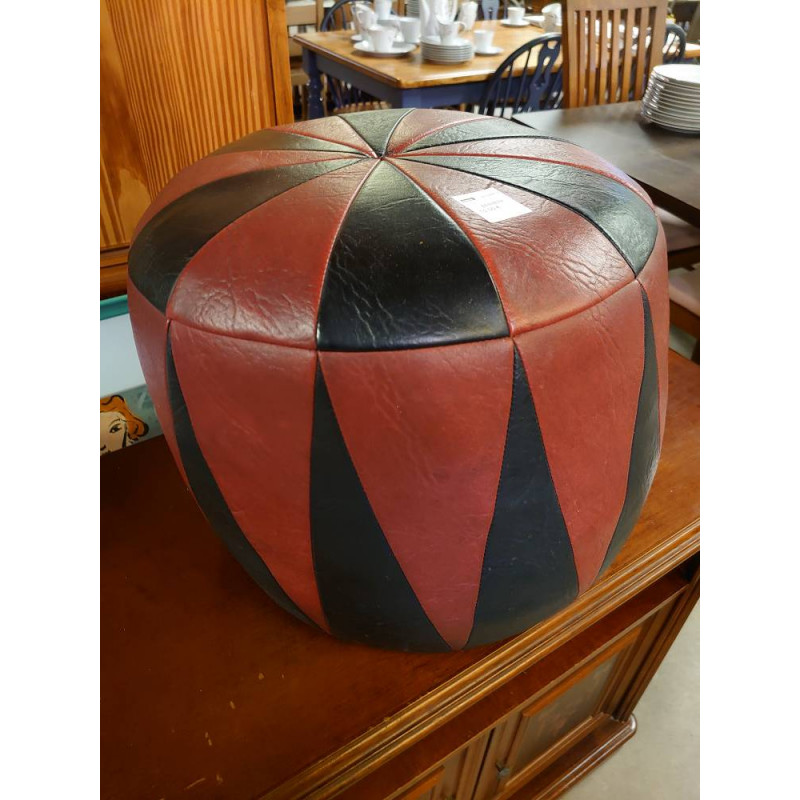 POUF