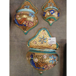 LOT DE 3 BENITIERS