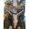 CRUCIFIX SOUS GLOBE