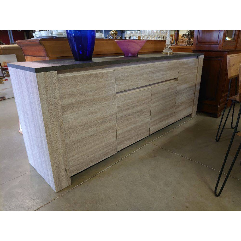 BUFFET MODERNE