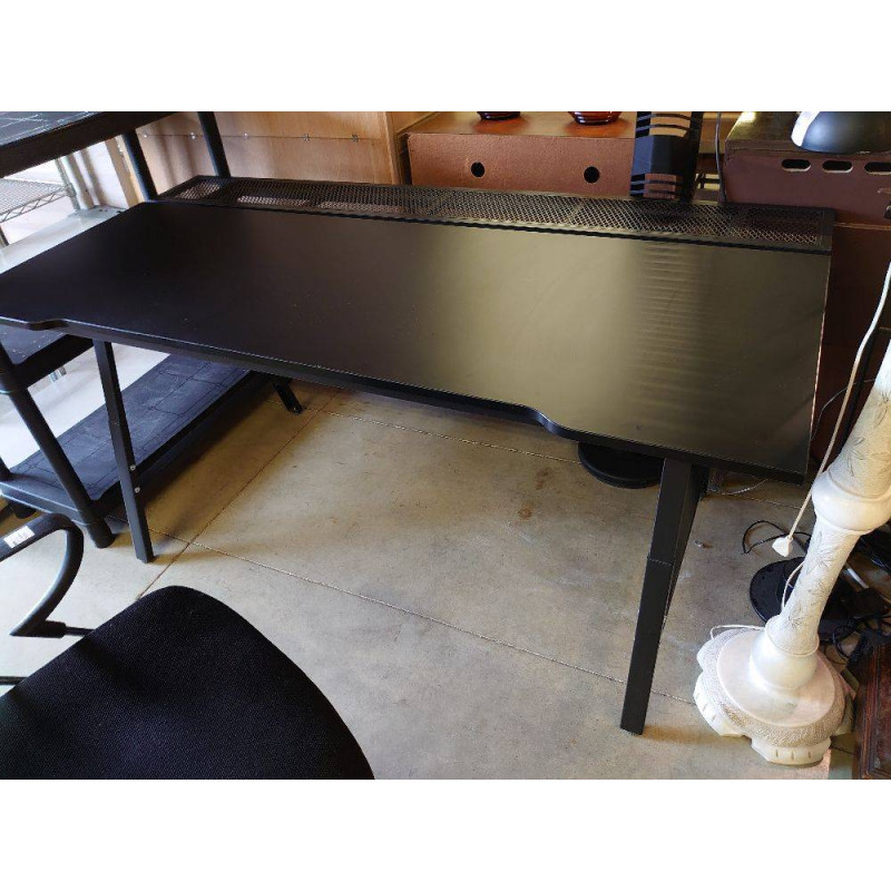 BUREAU NOIR MODERNE