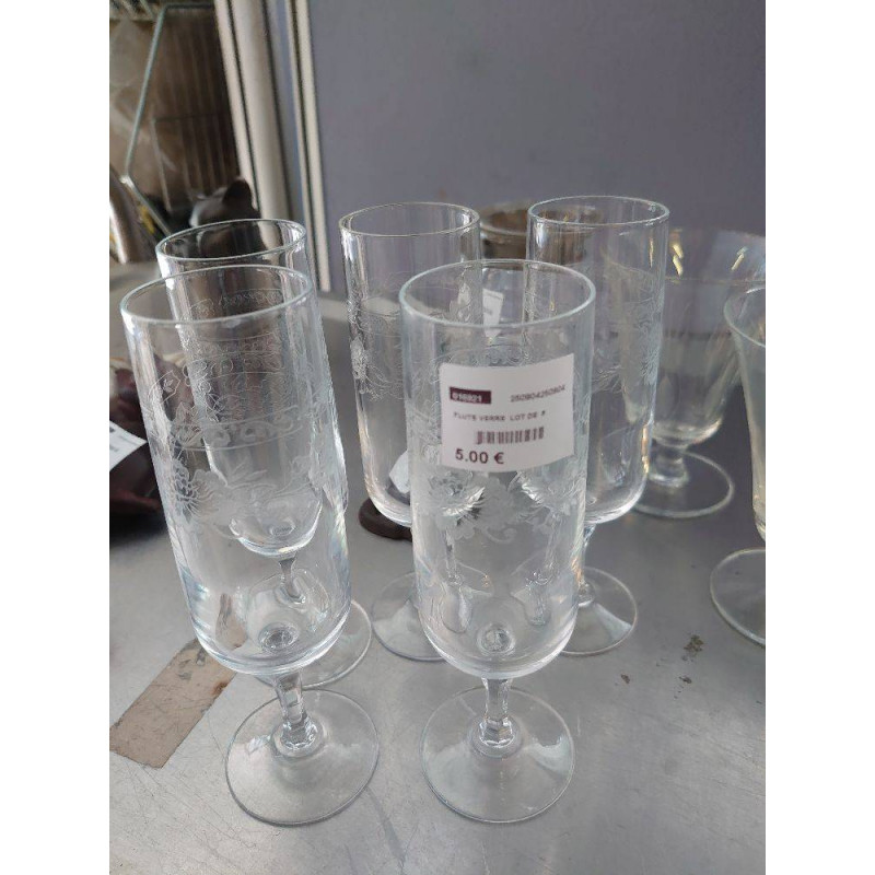 FLUTE VERRE  LOT DE  5 