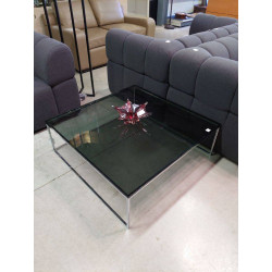 TABLE CARREE MODERNE