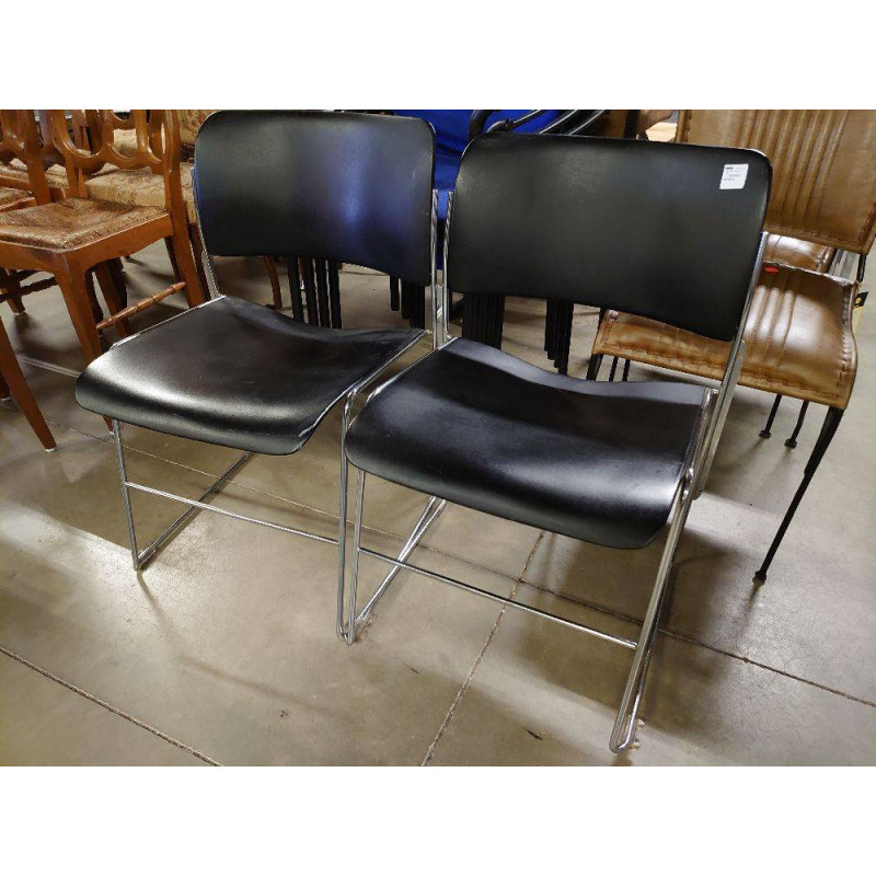 CHAISE DAVID ROWLAND LA PAIRE