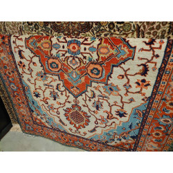 TAPIS RUSSE 172/120