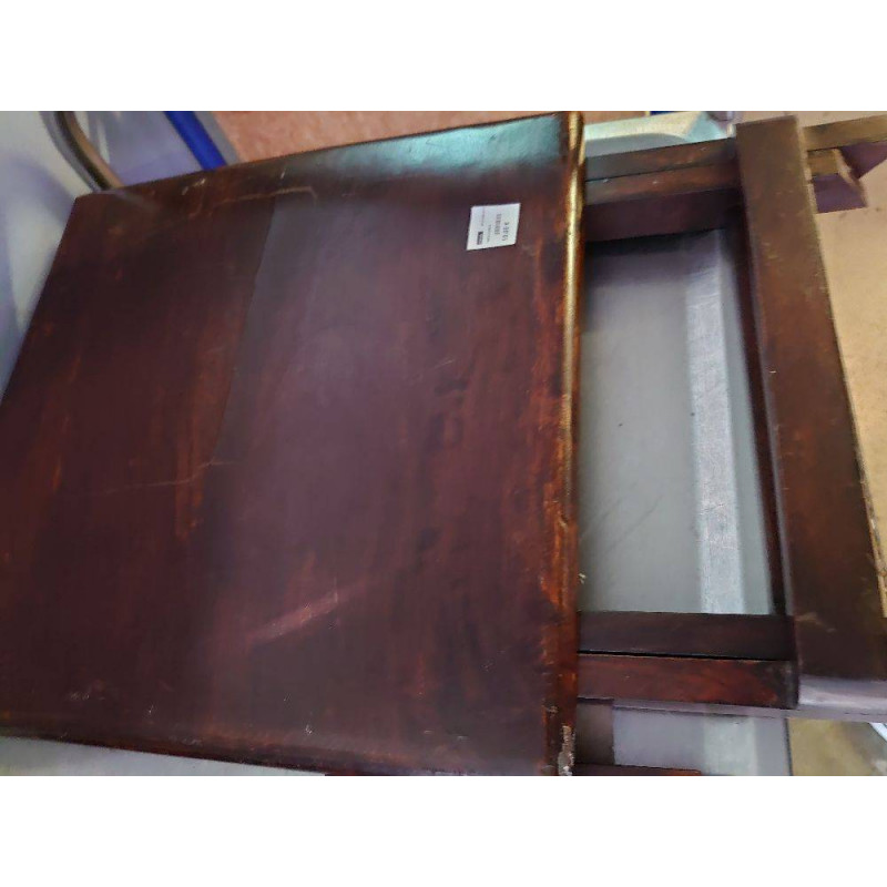 TABLE PLIABLE
