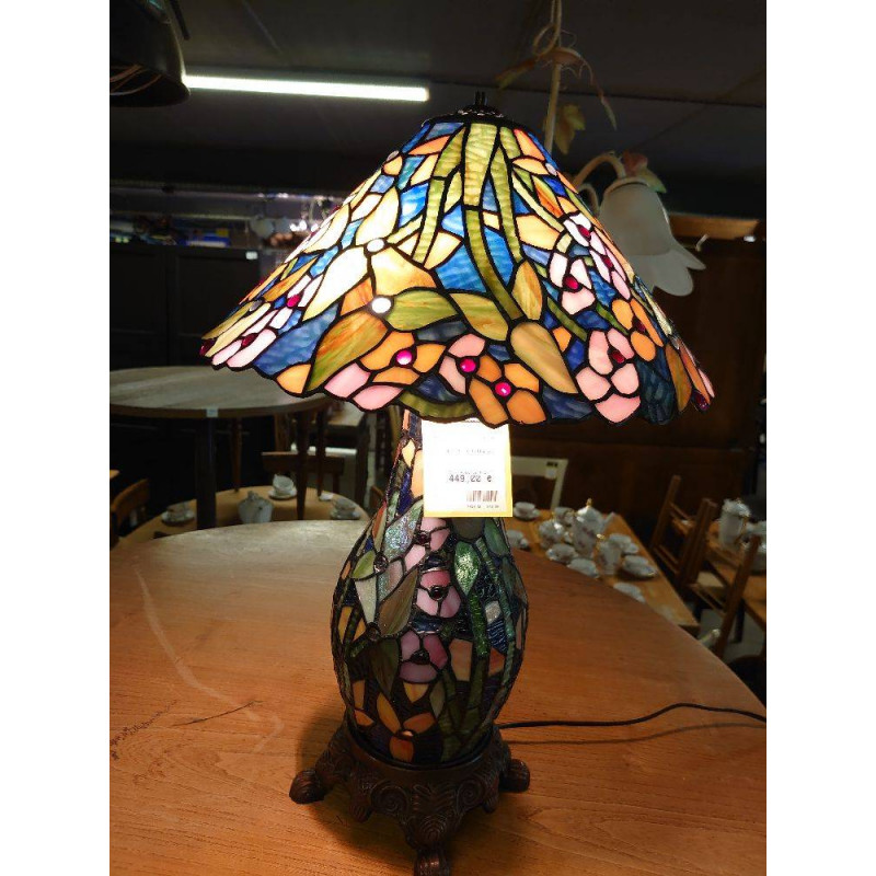 LAMPE STYLE TIFFANY