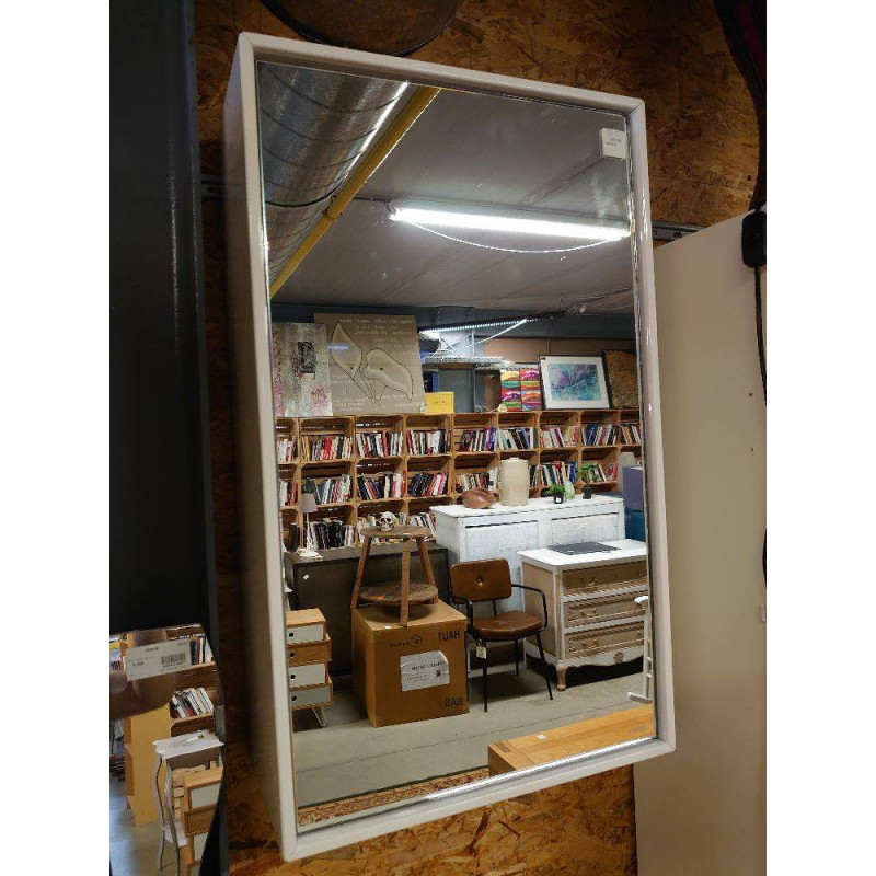 PHARMACIE MIROIR ANTONIO LUPI