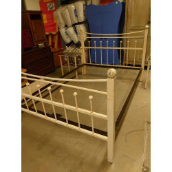 TABLE DE NUIT LA PAIRE