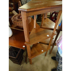 BOUT DE CANAPE BOIS TRIANGLE