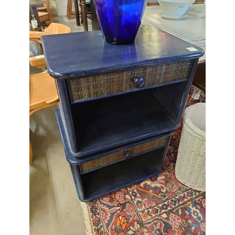 PAIRE DE CHEVETS BLEU TRESSÉ