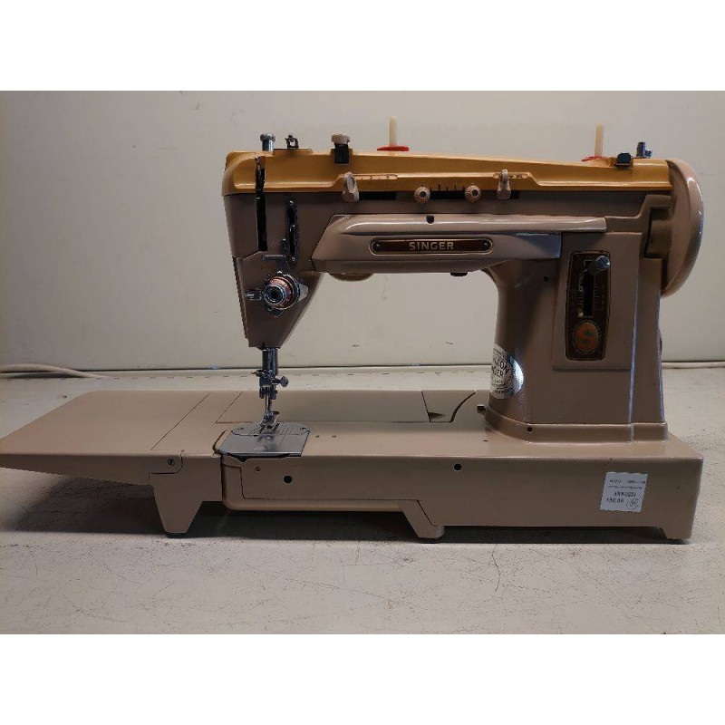 MACHINE A COUDRE SINGER 