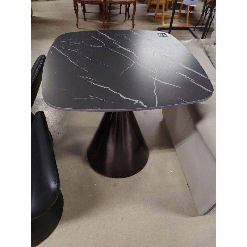 TABLE BISTROT MODERNE