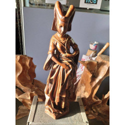 STATUE   SAINTE GERTRUDE