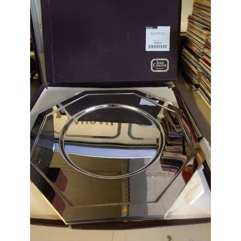 LOT DE 12 ASSIETTES DE PRESENTATION J COUZON