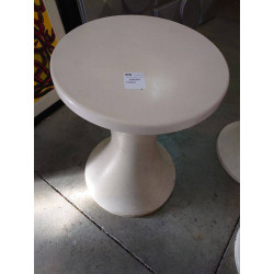 TABOURET TAMTAM EN L ETAT