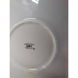 LOT DE 12 ASSIETTES BLANCHES