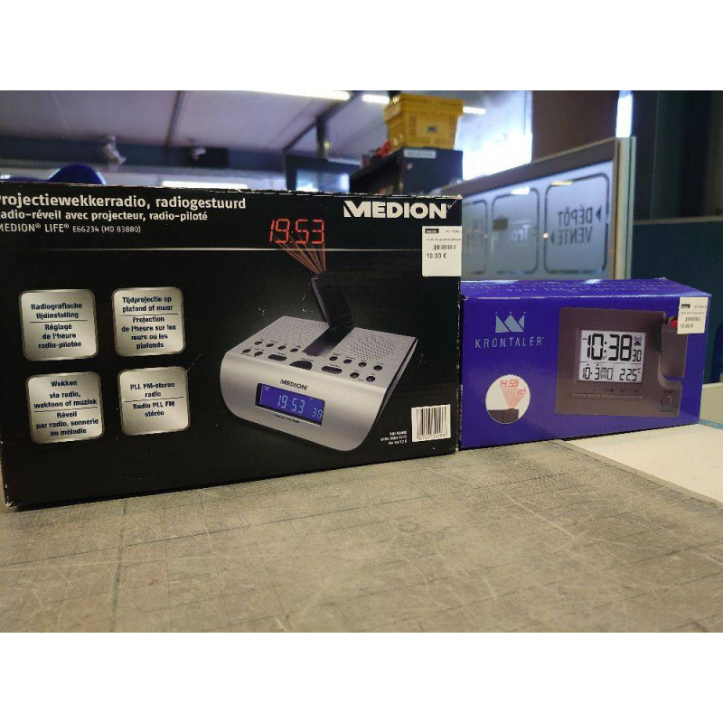 RADIO REVEIL PROJECTEUR