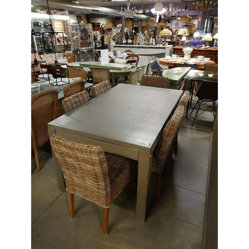 TABLE MODERNE DE SALLE A MANGER