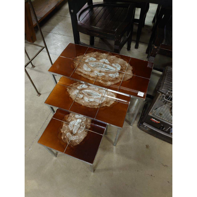 TABLES GIGOGNES VINTAGE