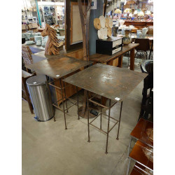TABLE HAUTE CARREE METAL