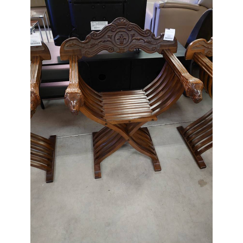 SIEGE PLIANT TETE DE LION