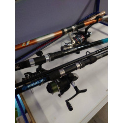 CANNE A PECHE PRET A L EMPLOI