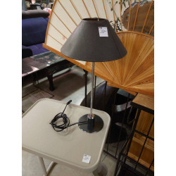 LAMPE A POSER