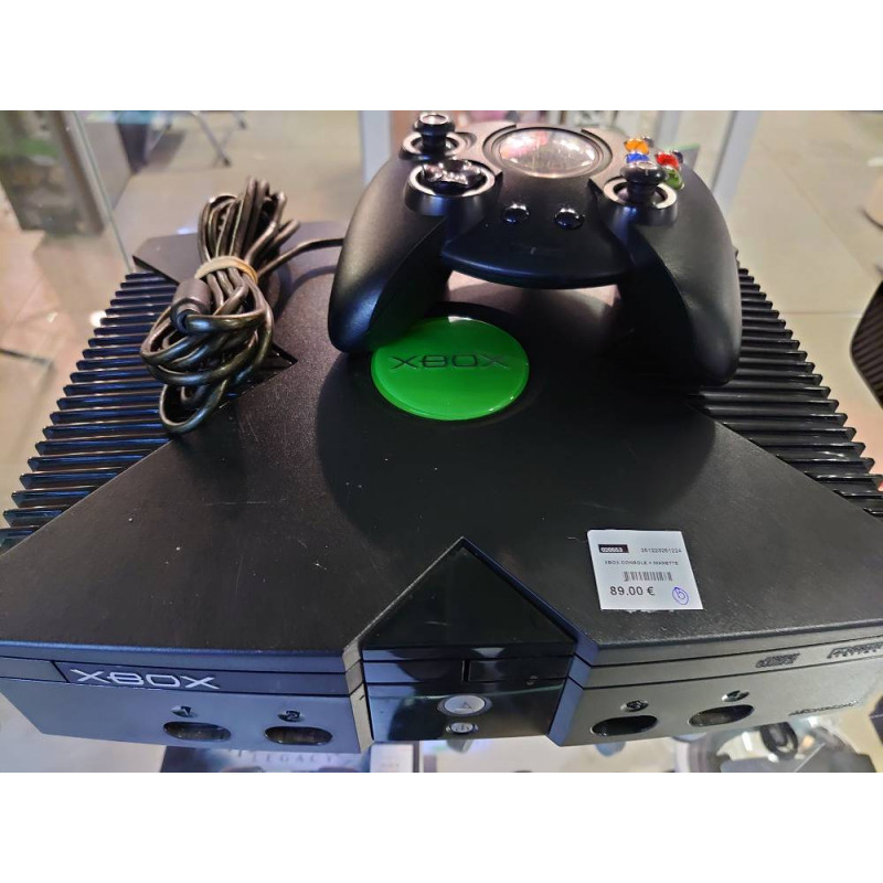 XBOX CONSOLE + MANETTE