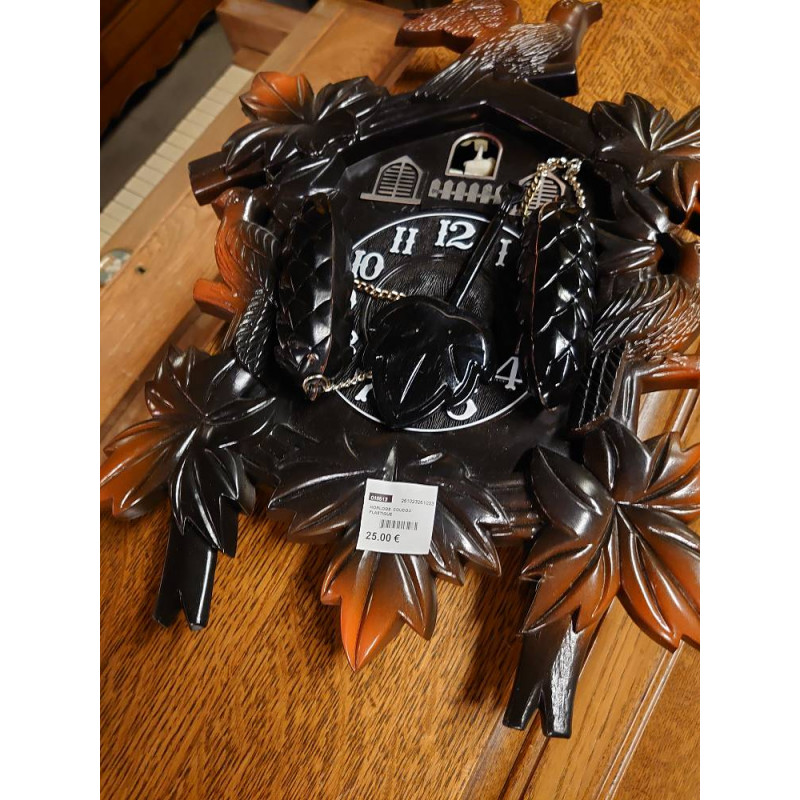 HORLOGE  COUCOU PLASTIQUE