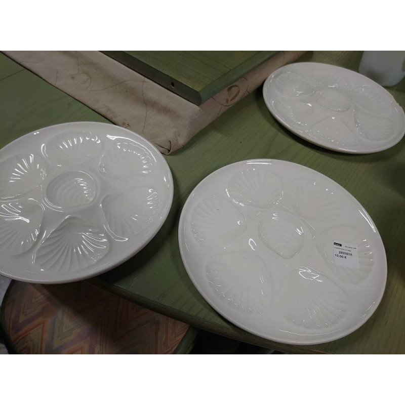 6 ASSIETTES A HUITRES