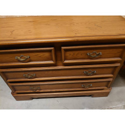 COMMODE PLAQUE CHENE